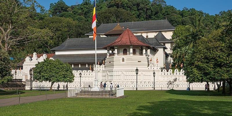 Golden Villa Kandy - "Free Pickup From Kandy " エクステリア 写真