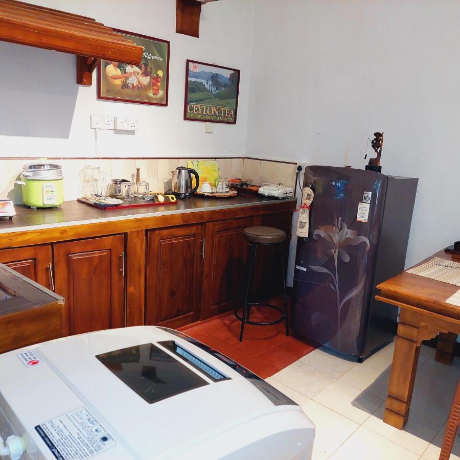 Golden Villa Kandy - "Free Pickup From Kandy " エクステリア 写真