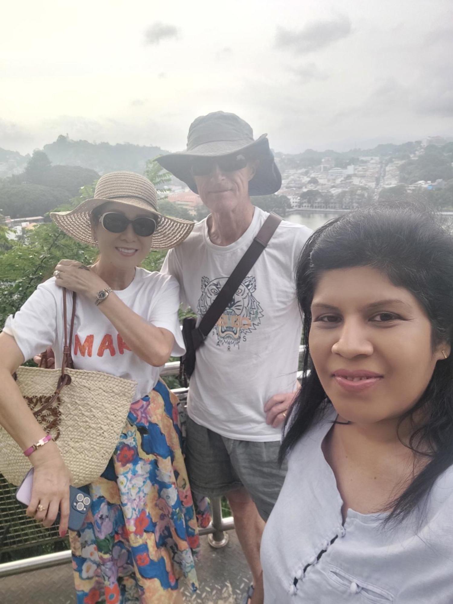 Golden Villa Kandy - "Free Pickup From Kandy " エクステリア 写真